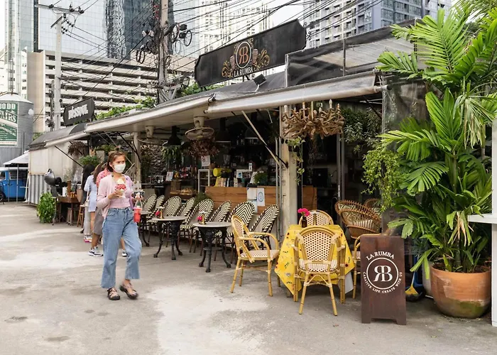 公寓 Mrt Rame9 Jodd Fairs Night Market 步行几分钟 二房二卫 *